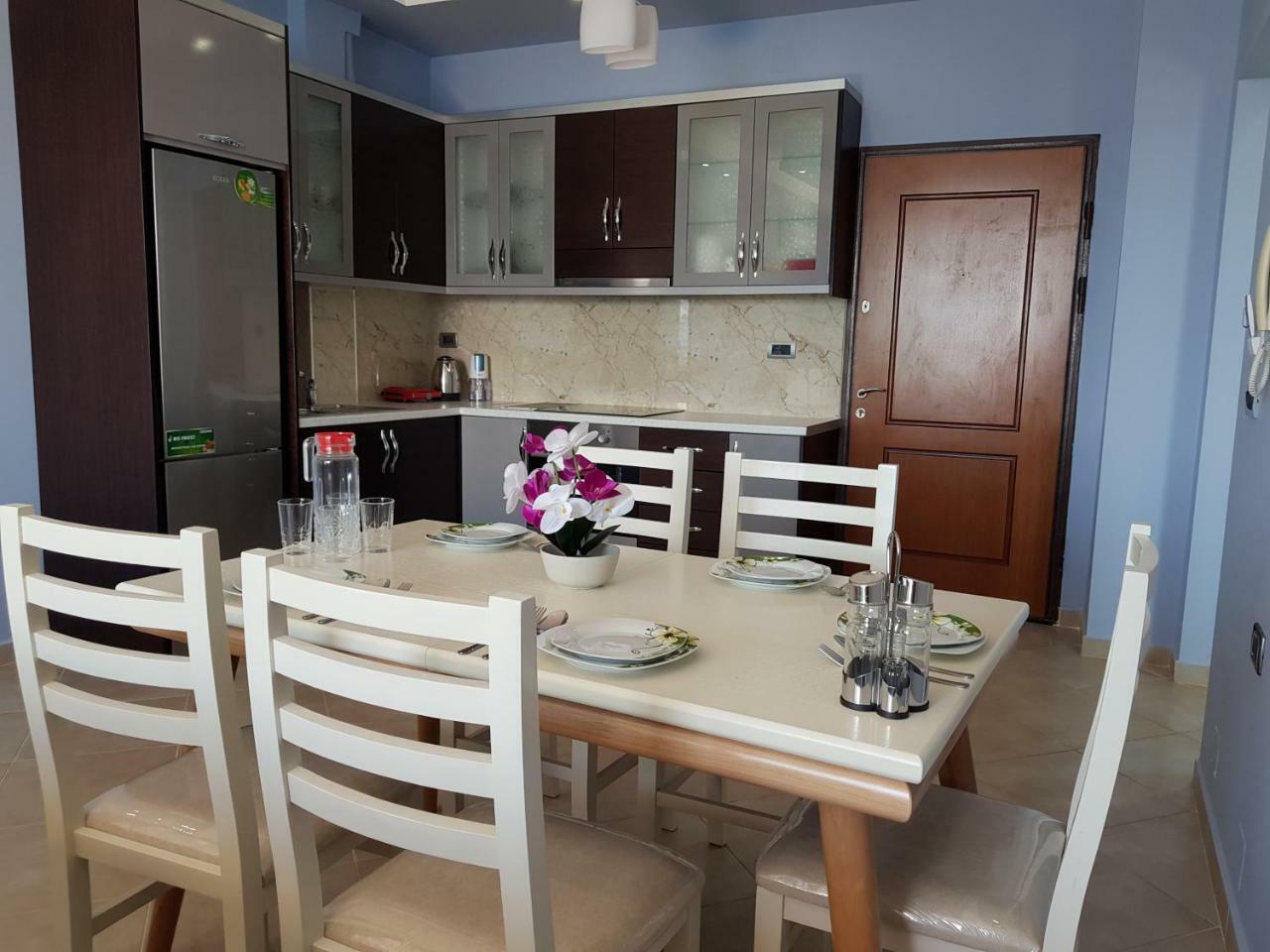 Apartment Of Beautiful Dreams Over The Sea Sarandë Exteriér fotografie