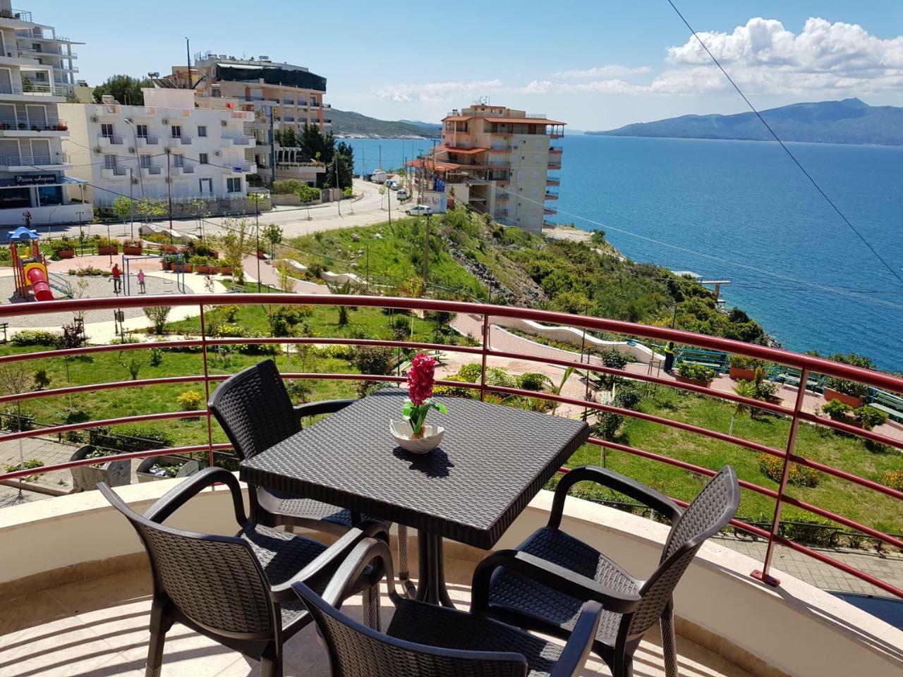 Apartment Of Beautiful Dreams Over The Sea Sarandë Exteriér fotografie