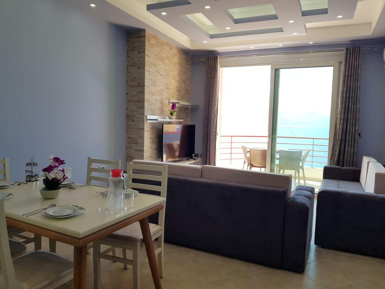 Apartment Of Beautiful Dreams Over The Sea Sarandë Exteriér fotografie