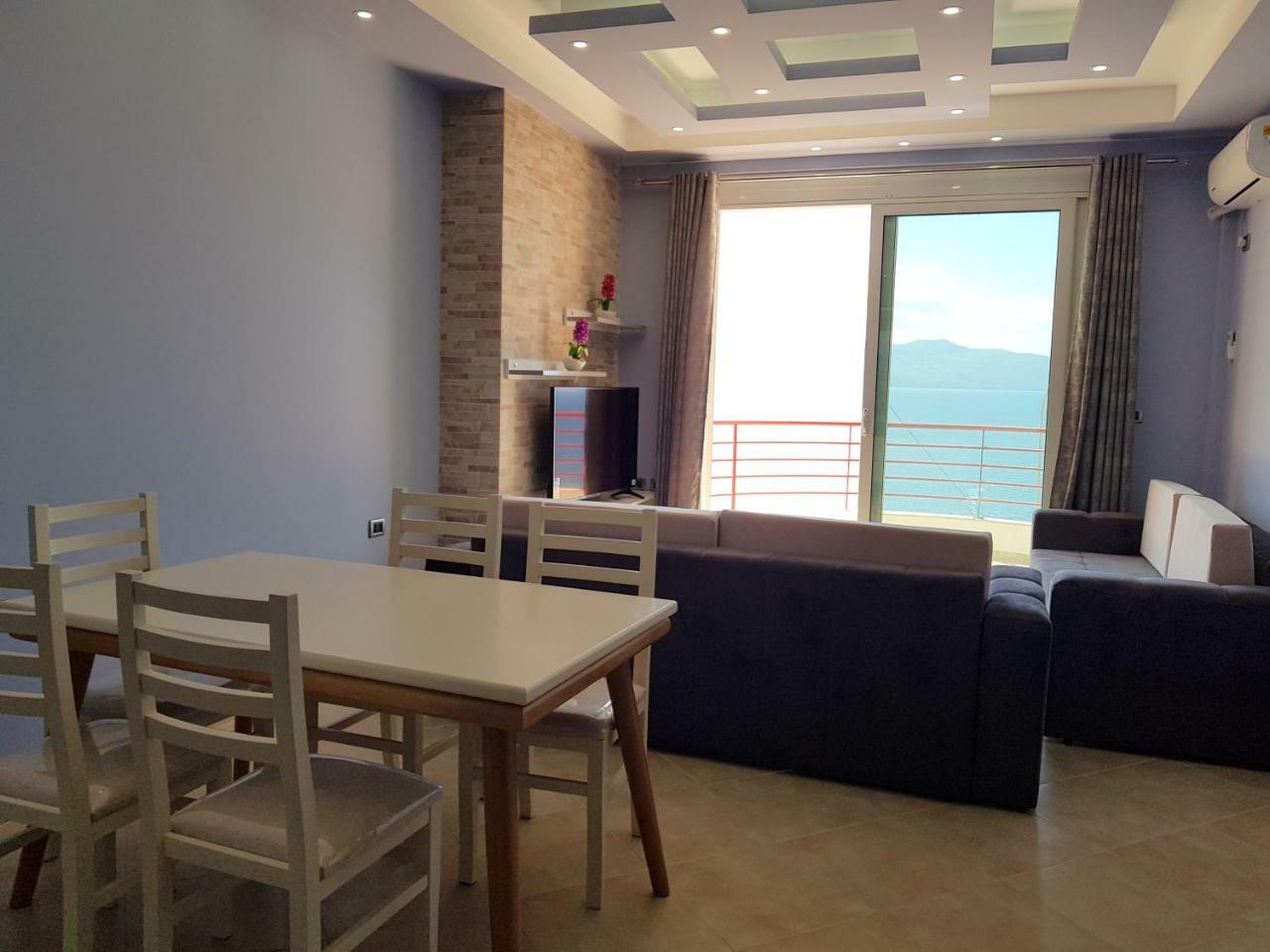 Apartment Of Beautiful Dreams Over The Sea Sarandë Exteriér fotografie