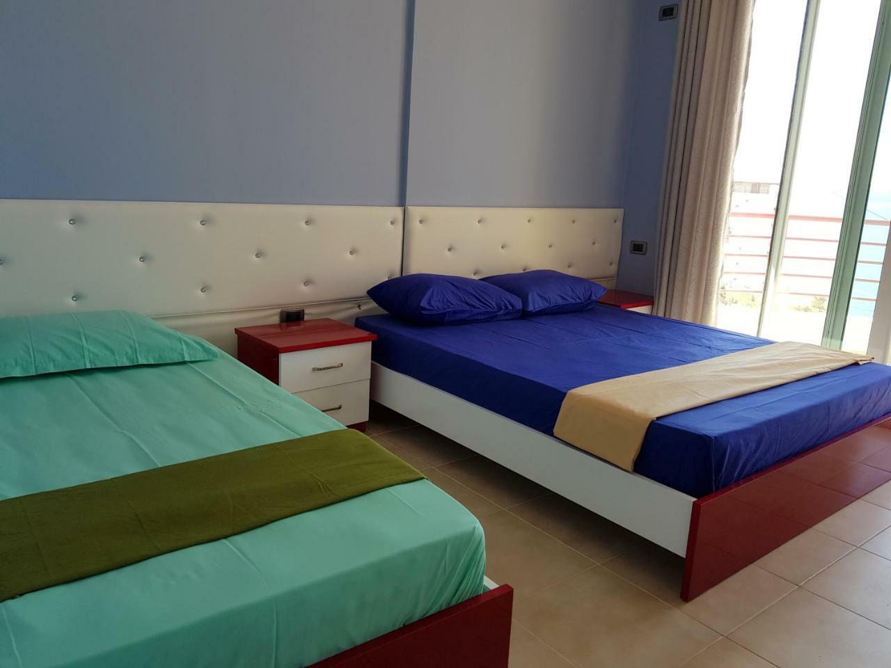 Apartment Of Beautiful Dreams Over The Sea Sarandë Exteriér fotografie